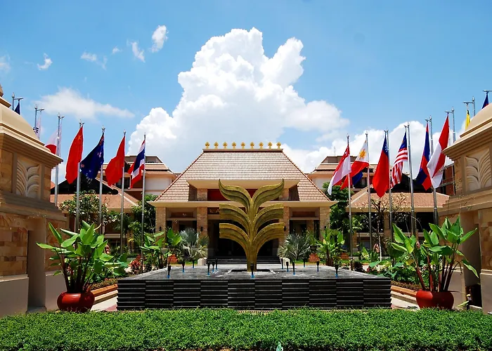 Angkor Miracle & Resort 5*